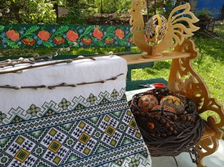 �������