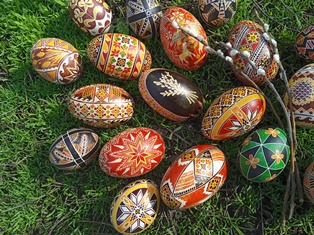 �������