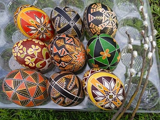 �������